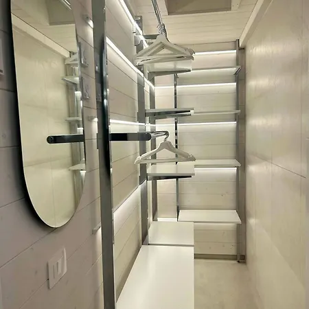 Palmitas, Casettina Indipendente Con Giardino Riccione