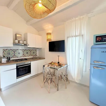Appartement Palmitas, Casettina Indipendente Con Giardino *
